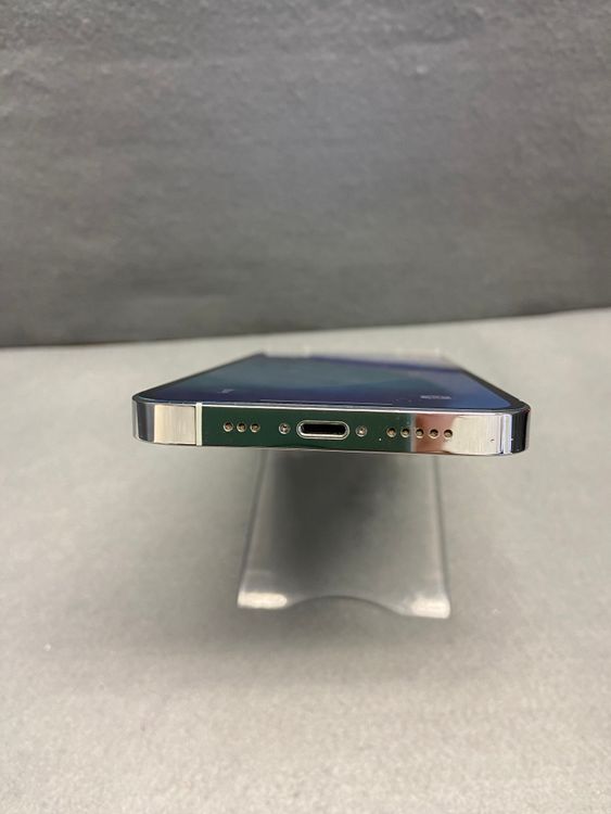 ���� ������ SIM�ե꡼ iPhone13 Pro 128GB ����С���