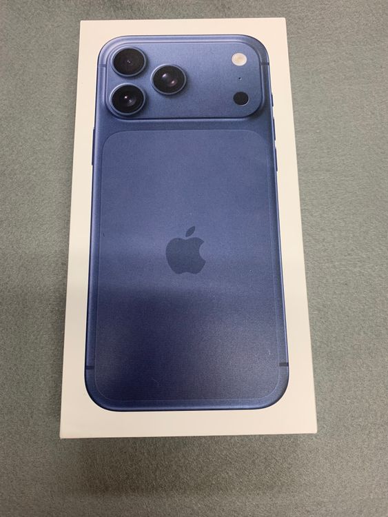 ����̤�����������ǡ�sim�ե꡼��iPhone17  Pro max 256GB