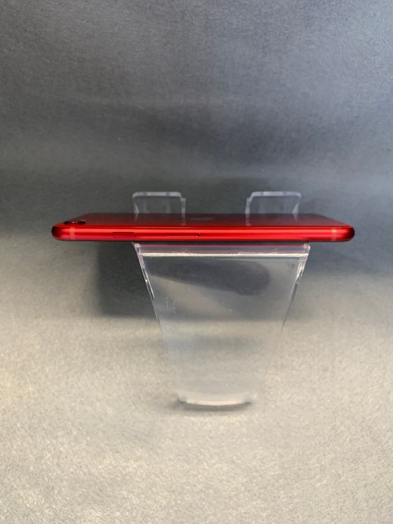 ����Ʊ�� ������ SIM�ե꡼ iPhoneSE ��3���� 64GB ��åɿ�