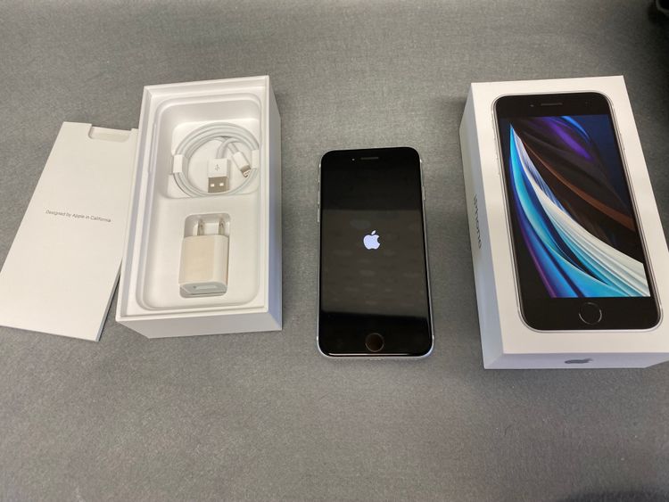���ʡ������ǡ�SIM�ե꡼��iPhone SE �������塡256GB �ۥ磻�ȿ�
