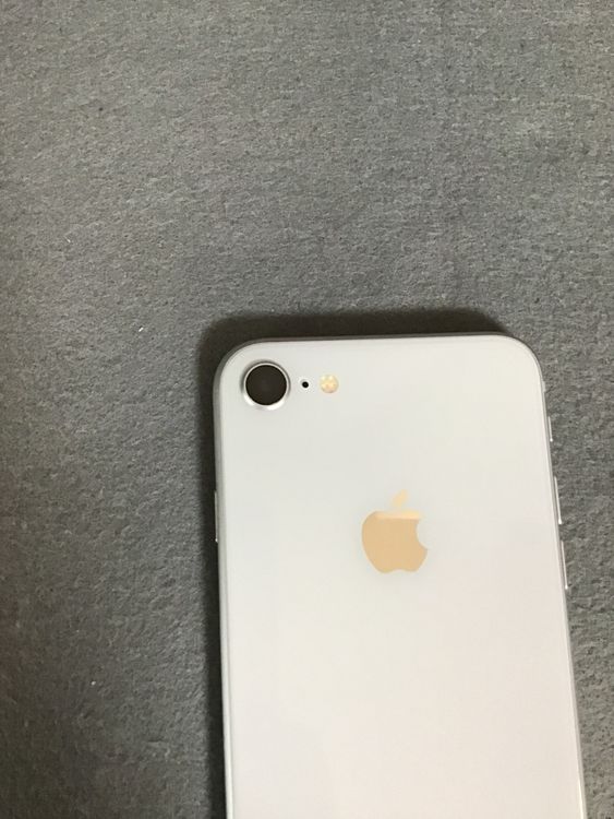 ʡǡSIMե꡼iPhone8  64GB ۥ磻ȿ