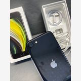 ���ʡ������ǡ�SIM�ե꡼��iPhoneSE ��2���塡 64GB �֥�å���
