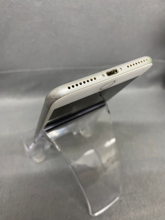 ���ʡ������ǡ�SIM�ե꡼��iPhone7 Plus 32GB ����С���