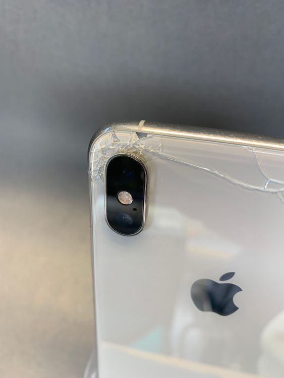 ���ʡ������ǡ�SIM�ե꡼��iPhoneXS MAX�� 64GB �ۥ磻�ȿ�