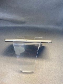 ���ʡ������ǡ�SIM�ե꡼��iPhoneSE�������塡64GB�ۥ磻�ȿ�