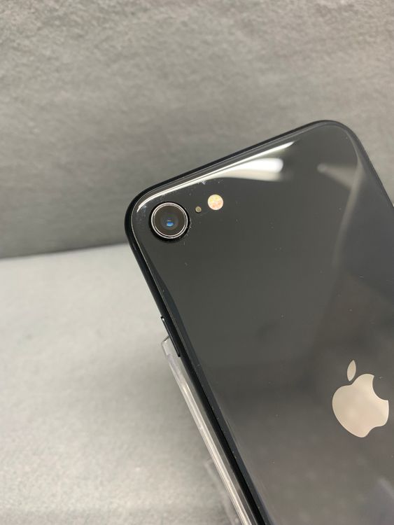 ������ ���� Apple���ȥ��� SIM�ե꡼ iPhoneSE �裲���� 64GB �֥�å���