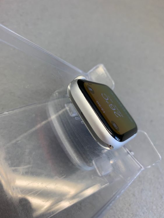 ���ʡ�Apple Watch SE ��2���� GPS��Cellular�ǡ�32GB 44mm