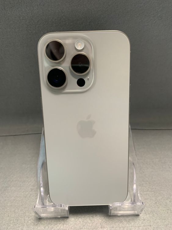 �ۤܿ��� ���åץ륹�ȥ��� SIM�ե꡼ iPhone15 Pro 256GB �ʥ���������˥���