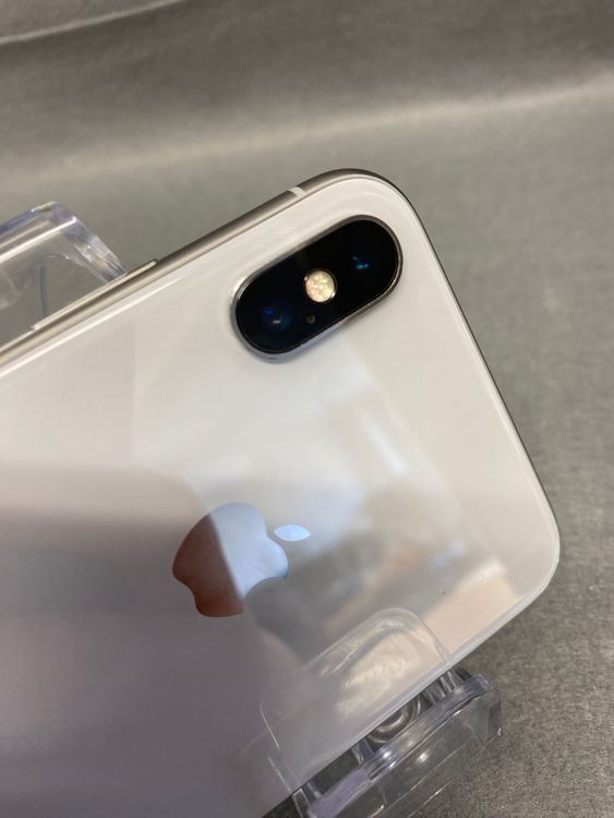 ���ʡ������ǡ�SIM�ե꡼��iPhoneX 64GB ����С���