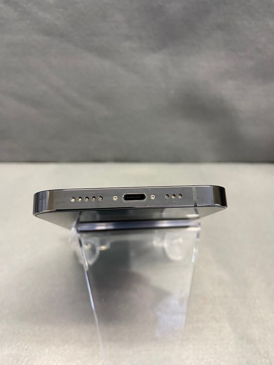 Ķ���ʡ������ǡ�SIM�ե꡼��iPhone13 Pro 256GB ����ե����ȿ�