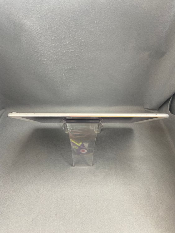 ���� ������ SIM�ե꡼ Cellular�� iPad Pro 10.5����� 64GB