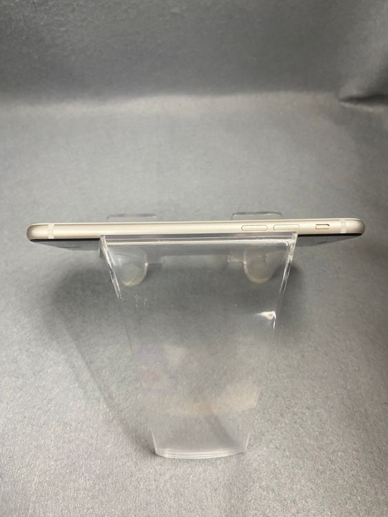 ���� ������ SIM�ե꡼ iPhone SE ��3���塡64GB �ߥåȥ饤�ȿ�
