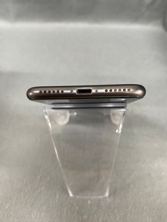 ���� ������ SIM�ե꡼ iPhone8 ��256GB�����ڡ������쥤��