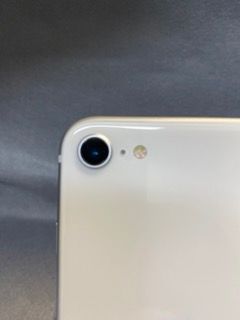 ���ʡ������ǡ�SIM�ե꡼��iPhoneSE�������塡64GB�ۥ磻�ȿ�