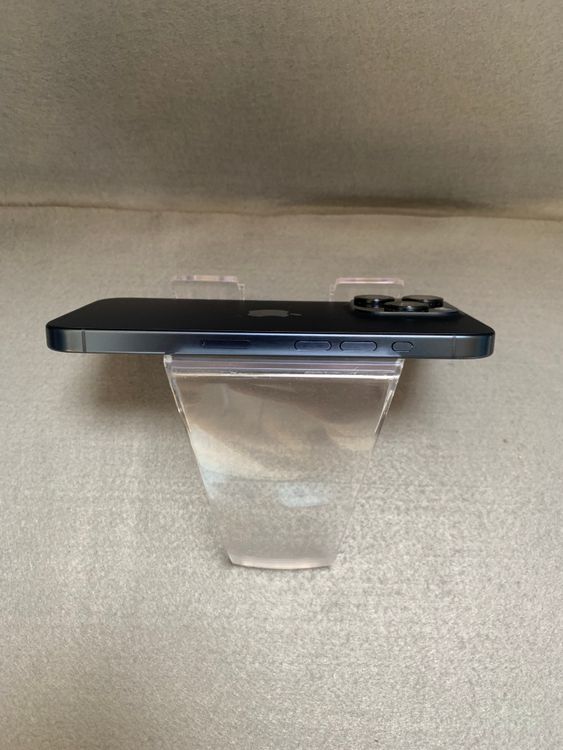 ���� ������ SIM�ե꡼ iPhone15 Pro 1TB �֥롼�����˥��࿧