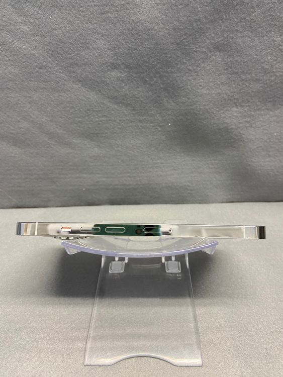 Ķ���ʡ������ǡ�SIM�ե꡼��iPhone13 Pro 256GB ����С���