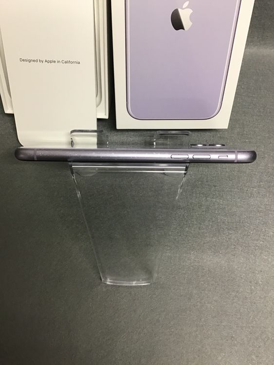 ���� ������ SIM�ե꡼��iPhone11  64GB  �ѡ��ץ뿧