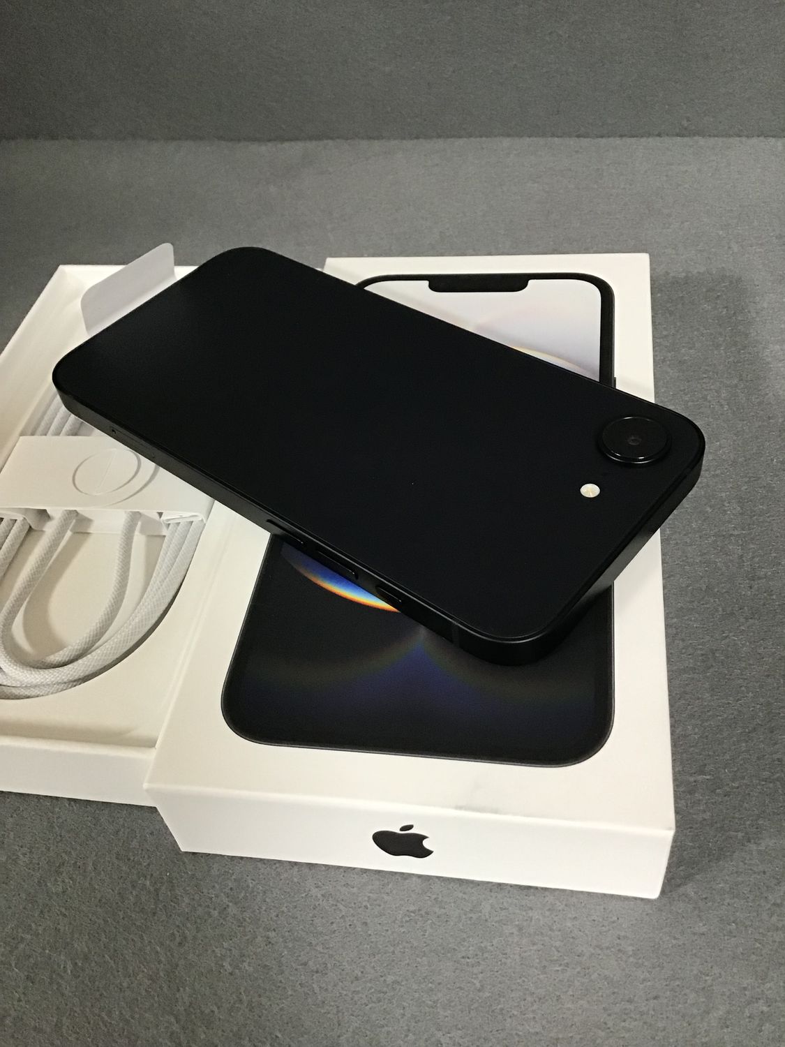 ムスビー|新品未使用 国内版 SIMフリー iPhone 16e 128GB ムスビー|新品未使用 国内版 SIMフリー iPhone 16e 128GB