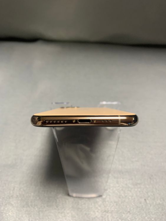 超美品 国内版 SIMフリー iPhone11 Pro 256GB ゴールド色