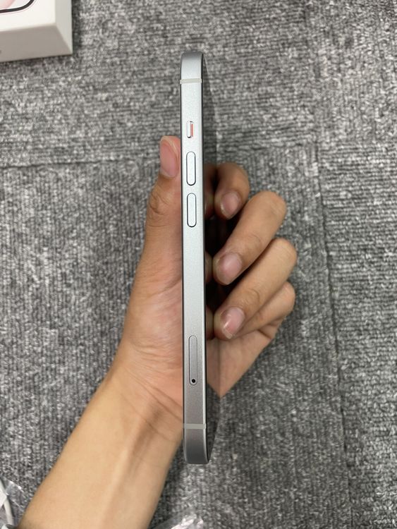 IPhone 15-128GB-�Хåƥ꡼100%�Ǥ���