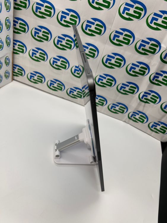 12.9����� iPad Pro��5���� Cellular 512GB  ���ڡ������쥤