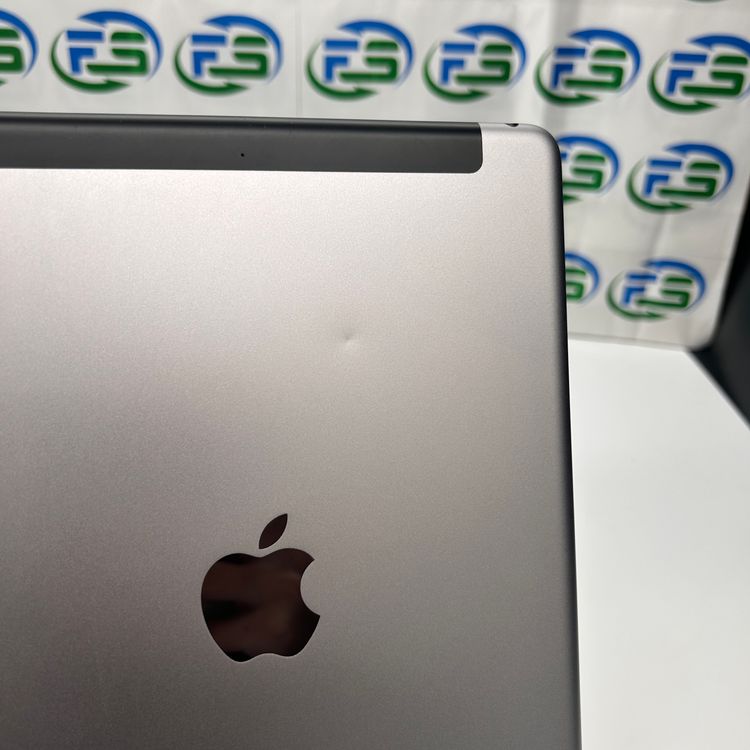 iPad ��5���� Cellular 32GB ���ڡ������쥤 MP1J2J/A A1823 ������