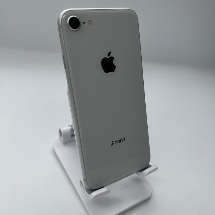 iPhone 8 64GB ����С�