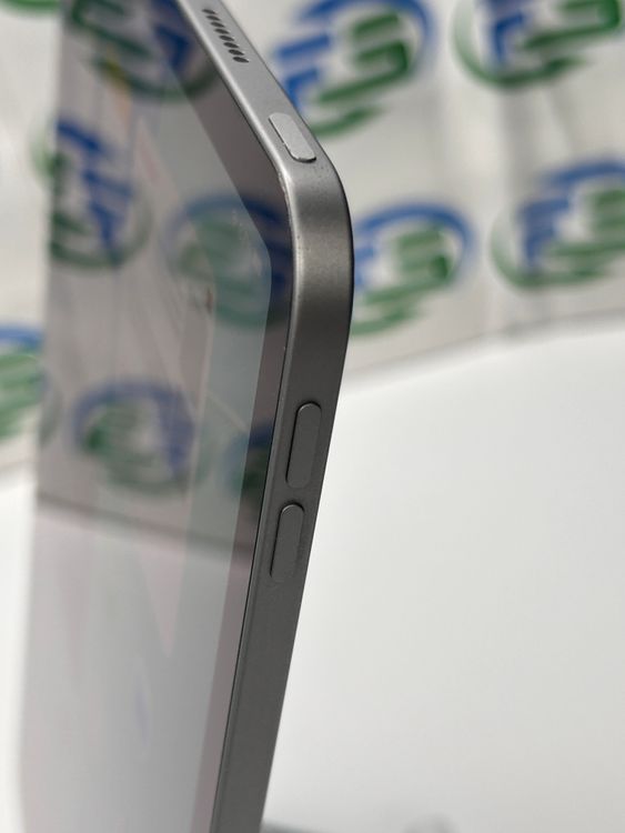 iPad Pro 11�������4���� Wi-Fi��ǥ�  128GB ���ڡ������쥤 BT92%