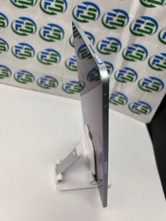 iPad Air ��4���� Wi-Fi 256GB �������֥롼 �䥱������ BT87% ������