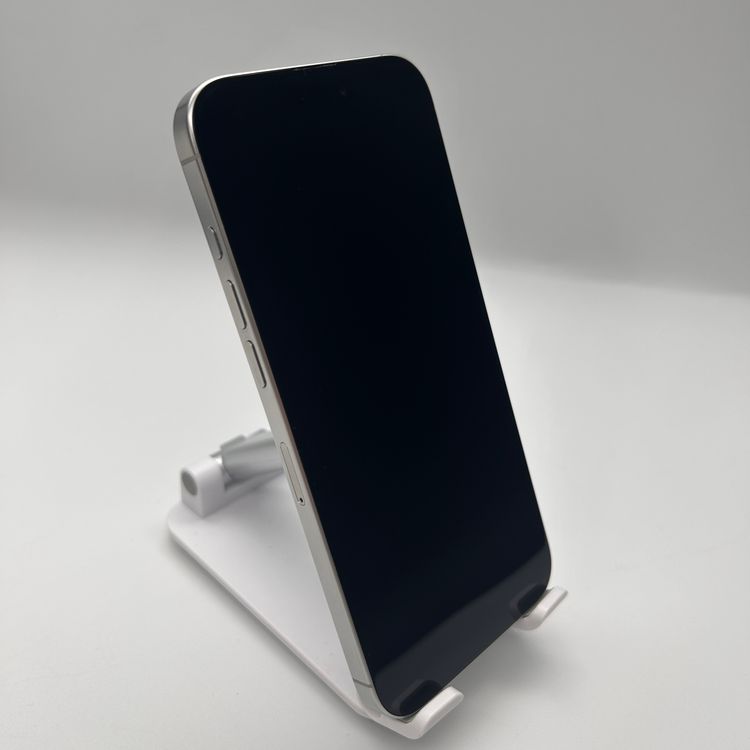 iPhone 16 Pro Max 256GB �ۥ磻�ȥ����˥���