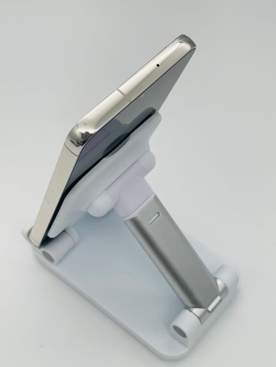 【新品同様】Galaxy S23 SC-51D 256GB クリーム