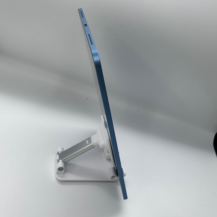 iPad Air ��5����/2022 64GB  cellular �֥롼��������