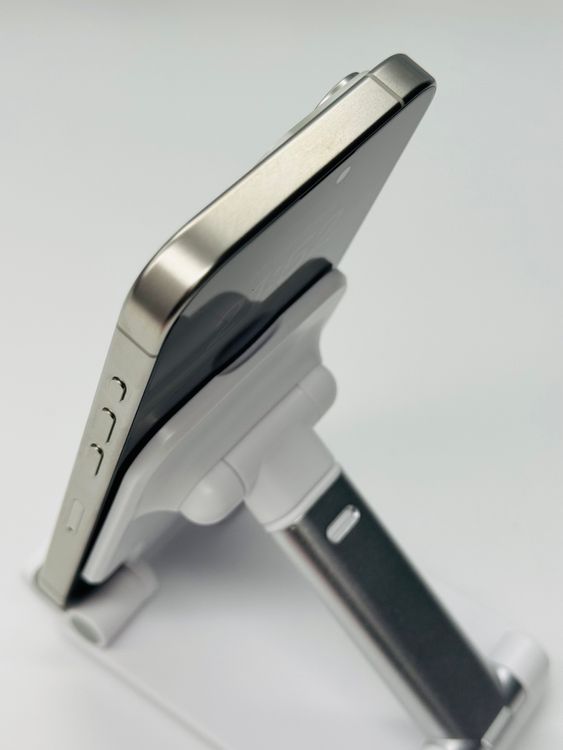 iPhone 15 Pro 512G �ۥ磻�ȥ����˥���