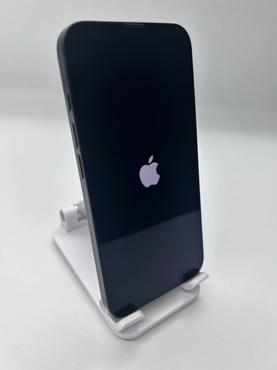 iPhone 17e 256GB �֥�å� A���