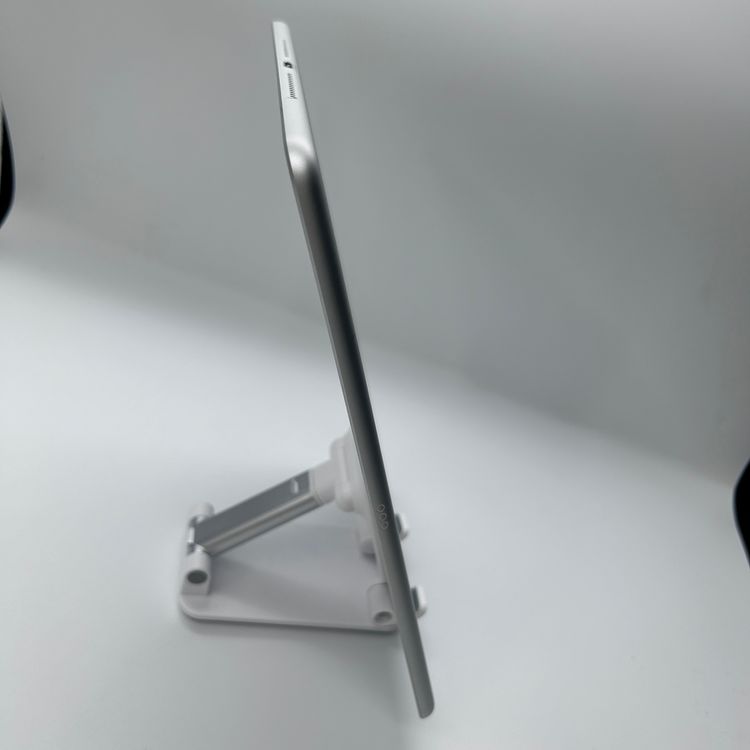 iPad ��8���� Cellular 32GB ����С� C���