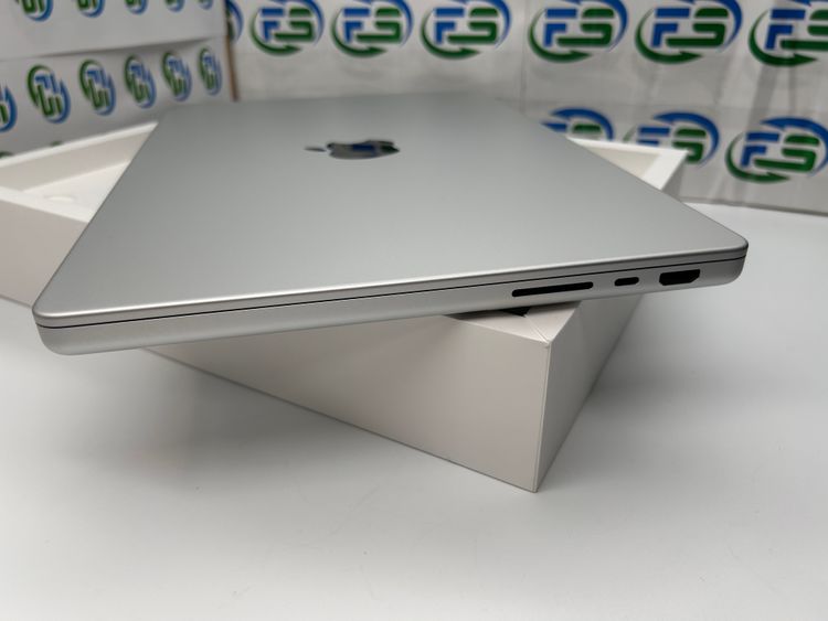 MacBook Pro 14����� M5 24GB/1TB MDE64J/A ����С�