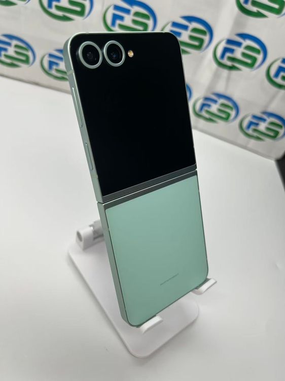 Galaxy Z Flip6 12GB 256GB  ߥ au