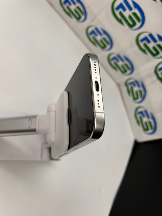 iPhone 16 Pro 256GB �ۥ磻�ȥ����˥��� �Хåƥ꡼91��ʾ�