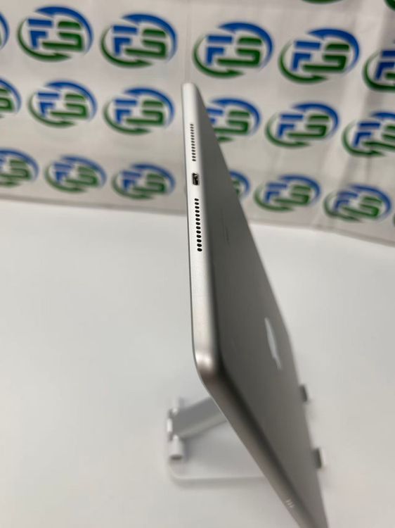 iPad ��8���� Cellular 128GB ����С�