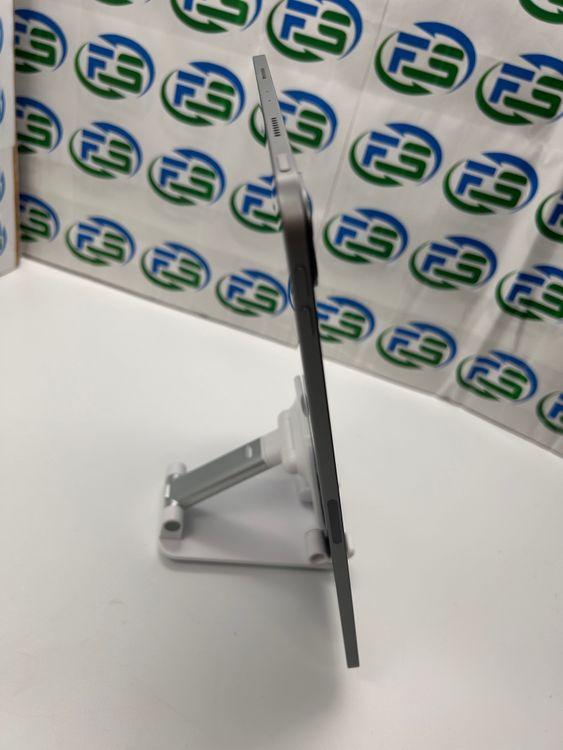 iPad Pro 11�������4���� Wi-Fi��ǥ�  128GB ���ڡ������쥤 BT92%