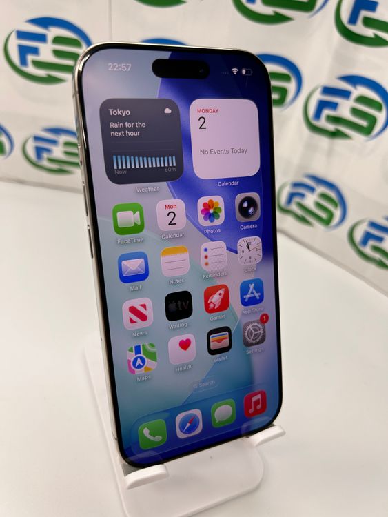 iPhone 16 Pro 256GB �ʥ���������˥��� �Хåƥ꡼95��ʾ�