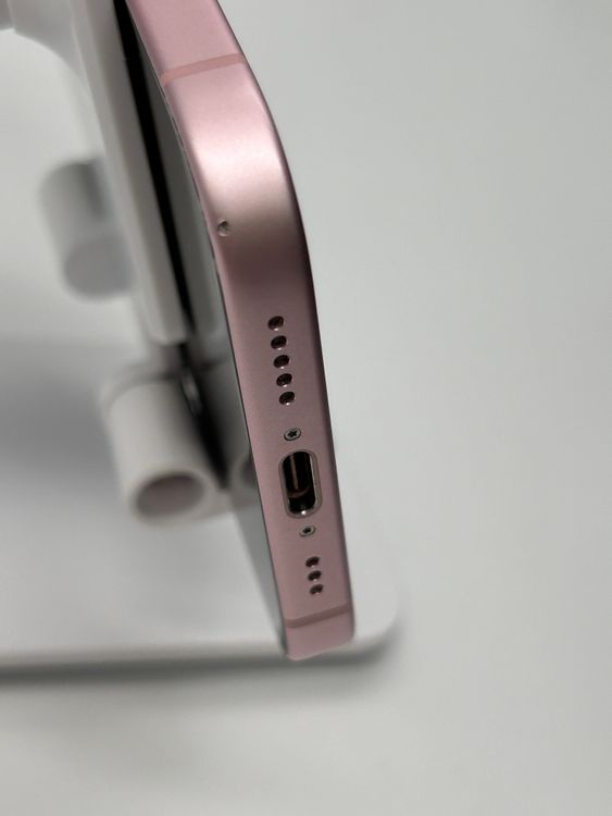 iPhone 15 256GB �ԥ�  C��� BT80%�ʾ�