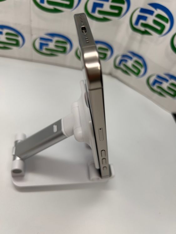 iPhone 16 Pro 256GB �ʥ���������˥��� SIM�ե꡼ �Хåƥ꡼92��