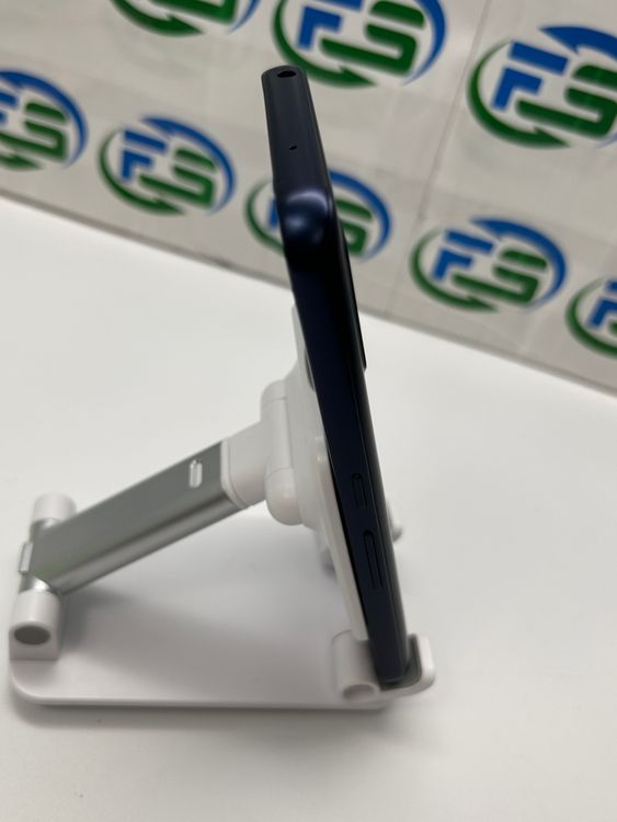 arrows We 4GB 64GB F-51B �ͥ��ӡ�