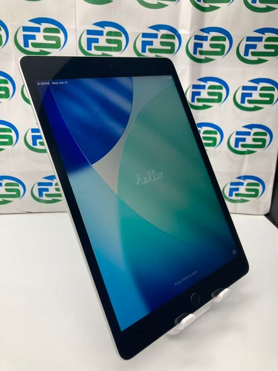 iPad ��9���� Wi-Fi 256GB ����С� �Хåƥ꡼85%�ʾ�