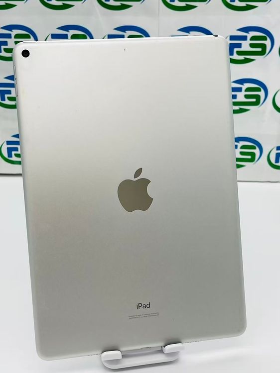 iPad Air3 (第3世代) Wi-Fiモデル 64GB シルバー 訳アリ