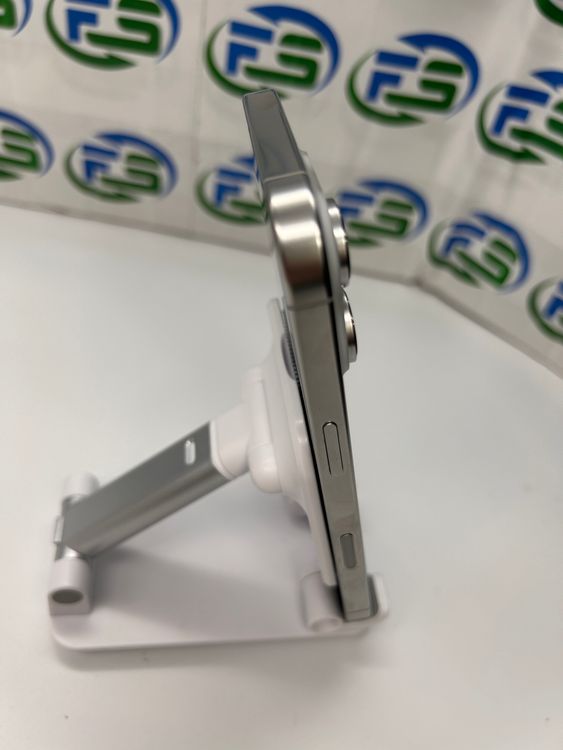 iPhone 16 Pro 256GB �ۥ磻�ȥ����˥��� �Хåƥ꡼91��ʾ�