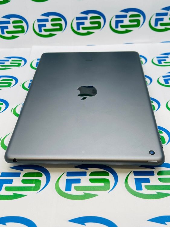 iPad ��9���� Wi-Fi 64GB ���ڡ������쥤 A��� �����ѥå�