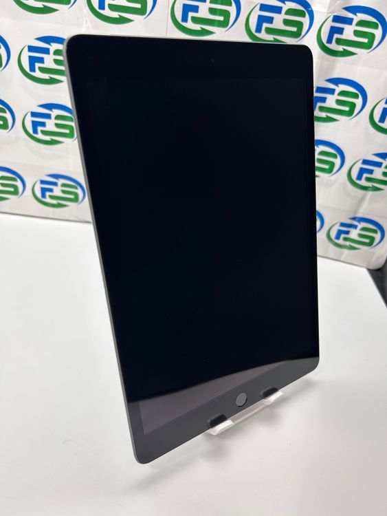 iPad ��9���� Cellular 64GB ���ڡ������쥤