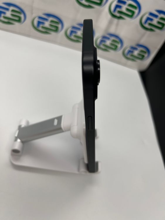 iPhone 15 Plus 256GB �֥�å�  BT100%